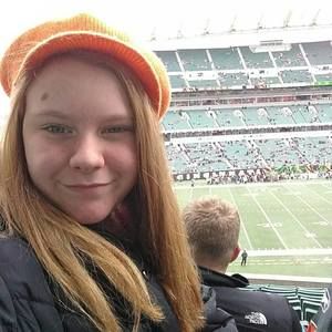 Meet your Posher, Skylar